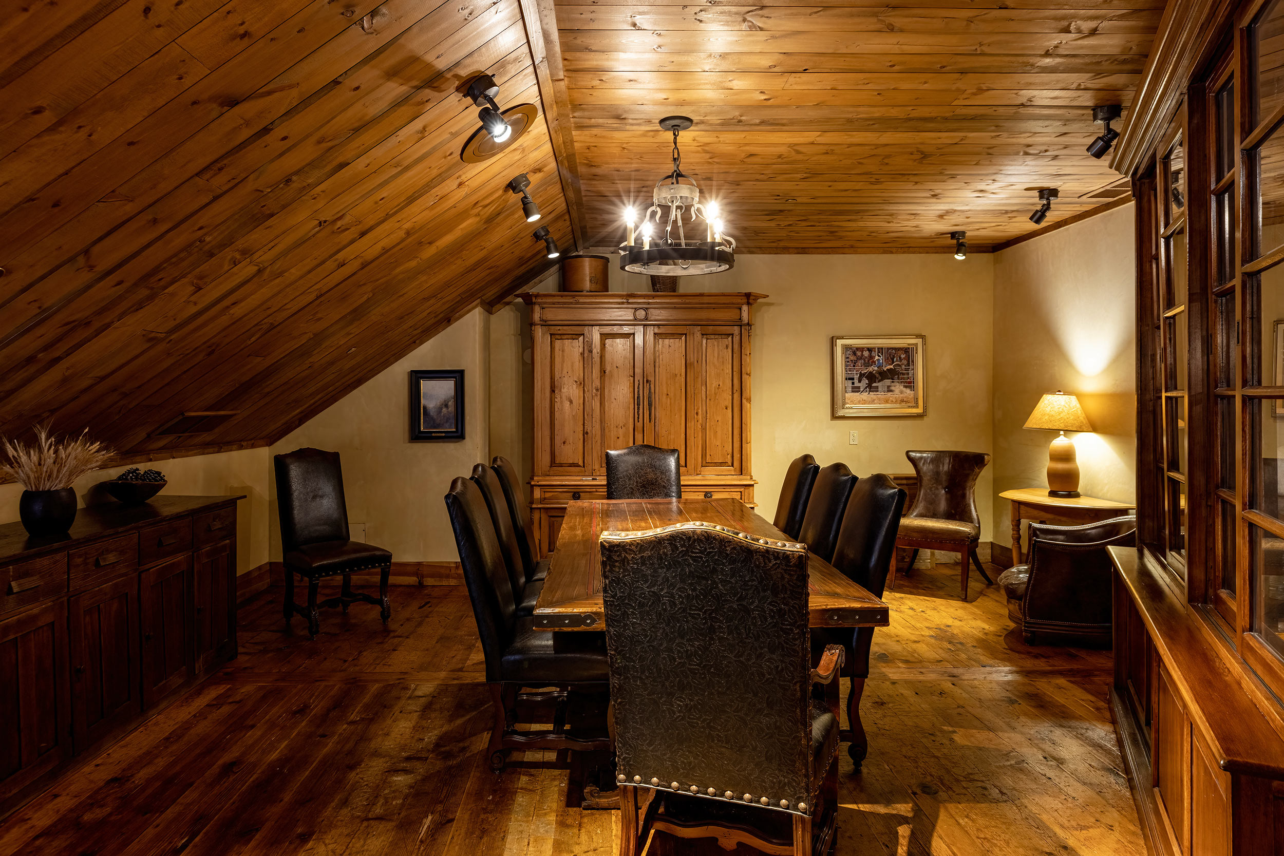 Meeting room  for Devils Thumb Ranch